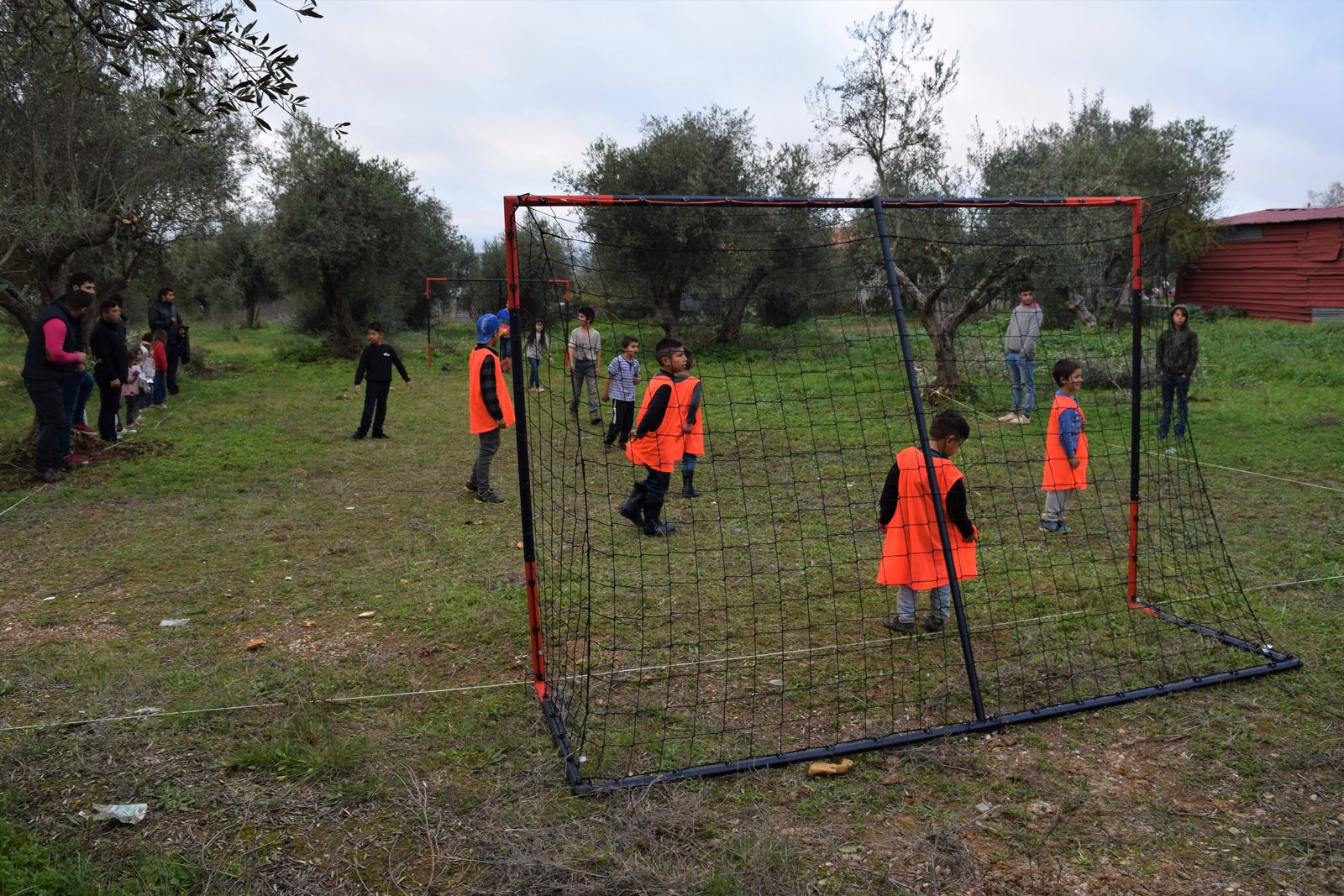 Criação do Campos de Jogos no bairro do Espadanal, Moura