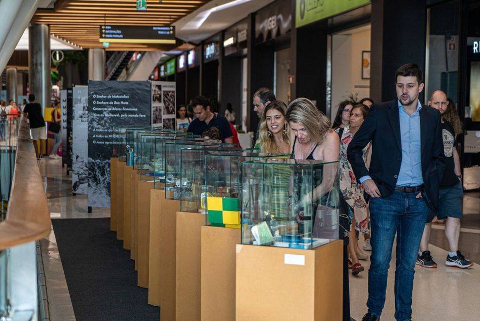 Exposição do projeto no MARShopping: A conserva... do Mar, de Memórias, das Mulheres, de Matosinhos - do dia 11 a 22 de agosto