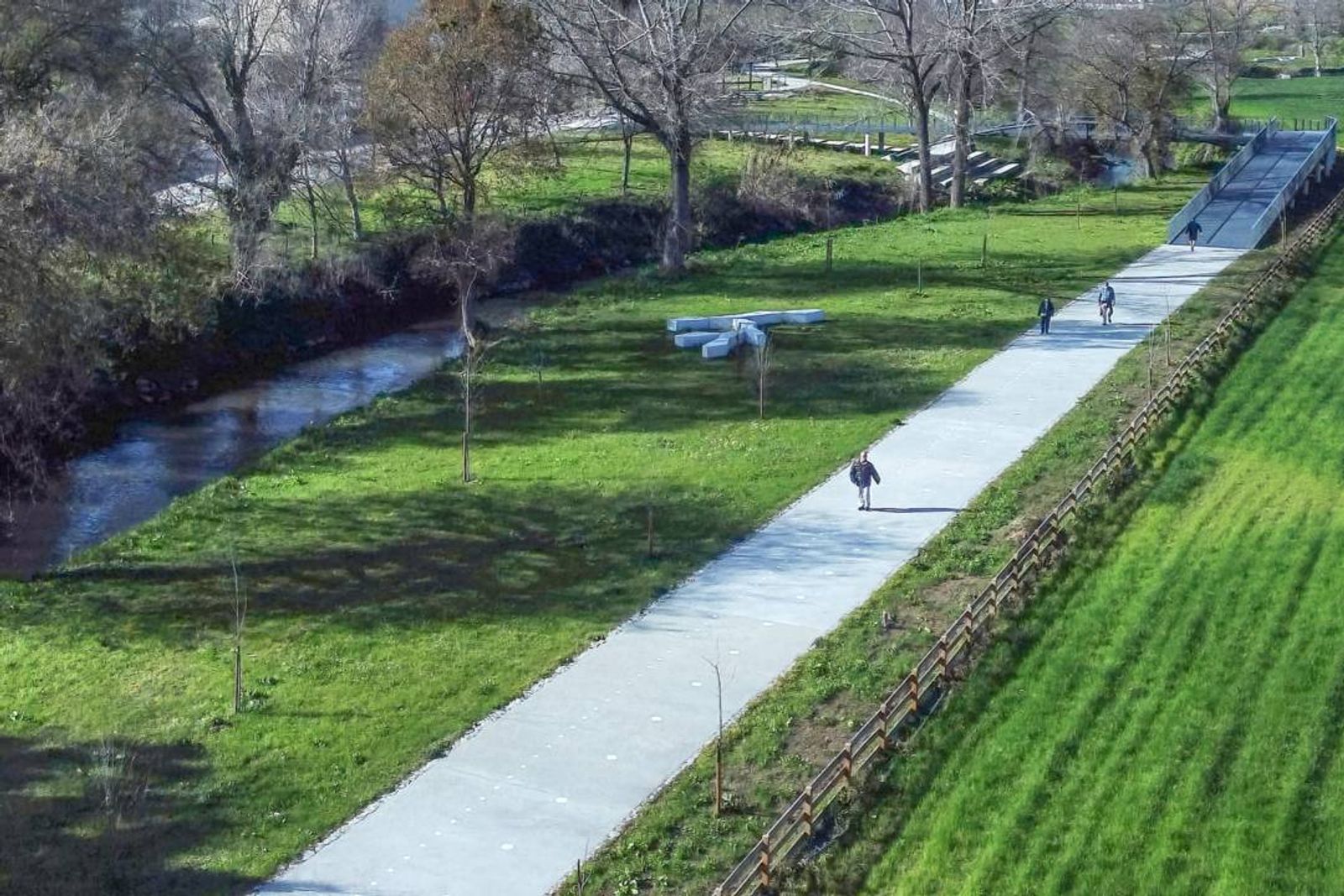 Corredor Verde do Leça. Disponível em: https://www.cm-matosinhos.pt/servicos-municipais/ambiente/corredor-verde-do-leca-58