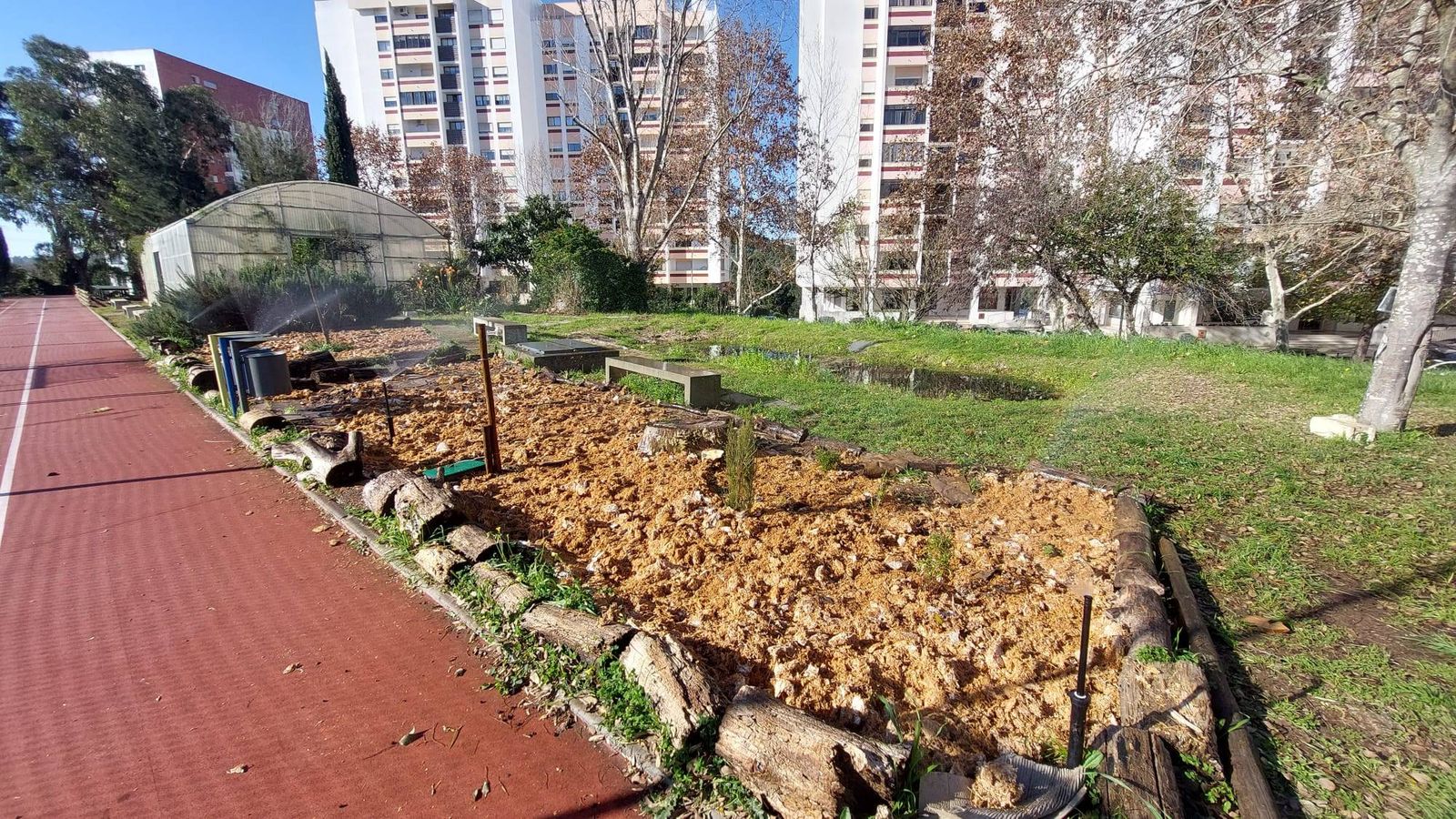 Rega temporária em funcionamento.
