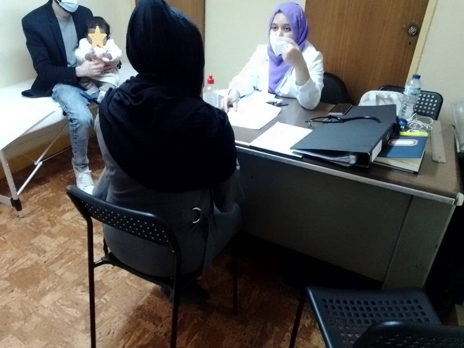 Aconselhamento médico, triagem encaminhamento para o SNS