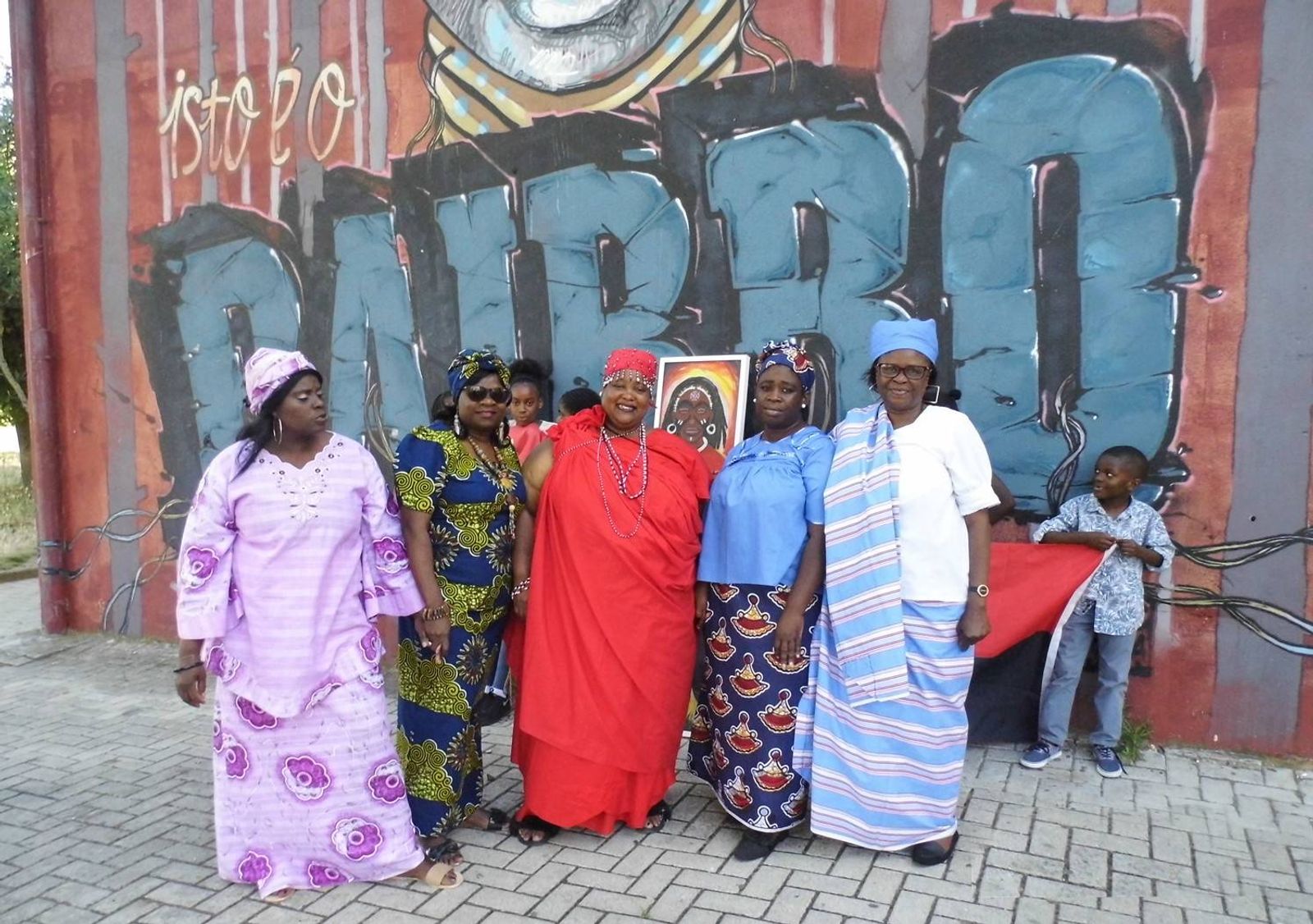 Amostra de trajes tradicionais africanos